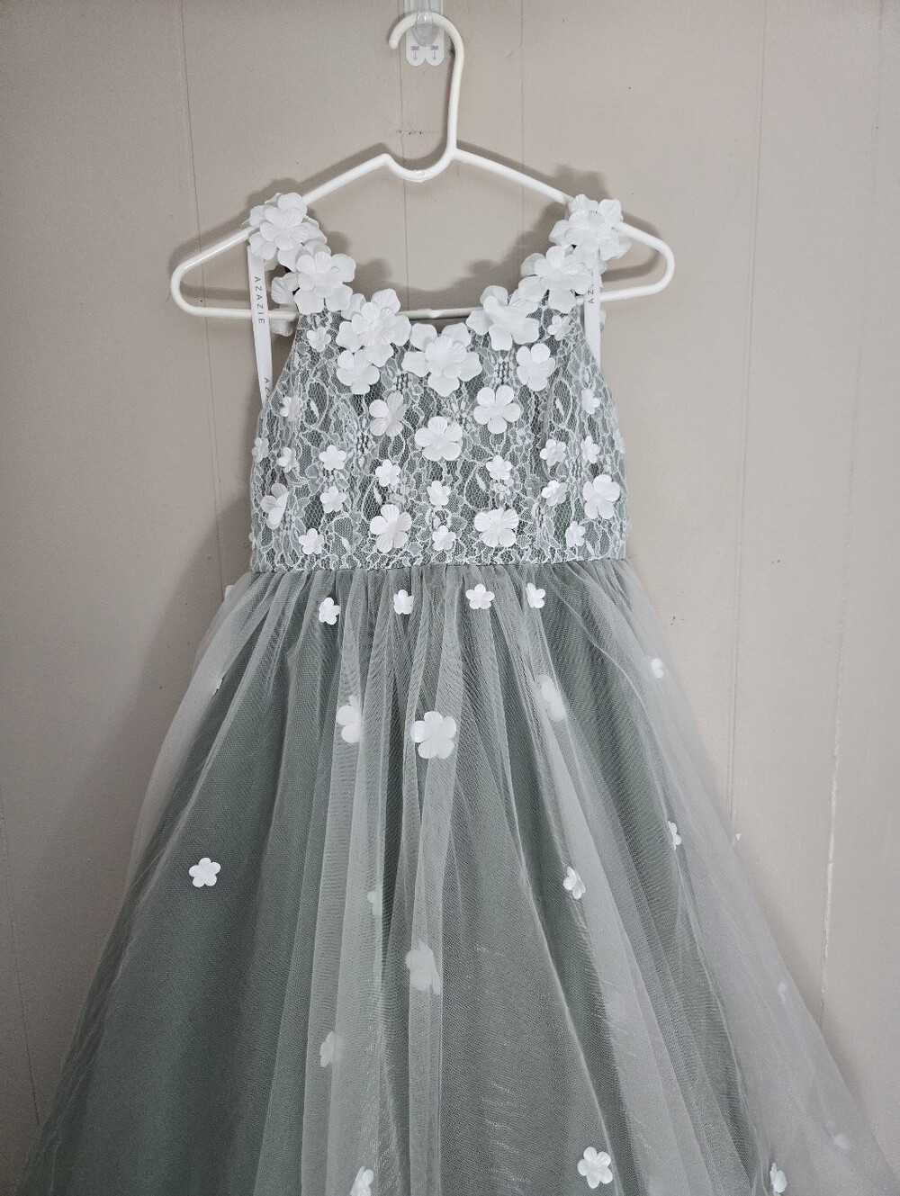 Azazie Celia Flowergirl Dress Eucalyptus Green White Lace 3D Flowers Train 14 - Picture 5 of 16
